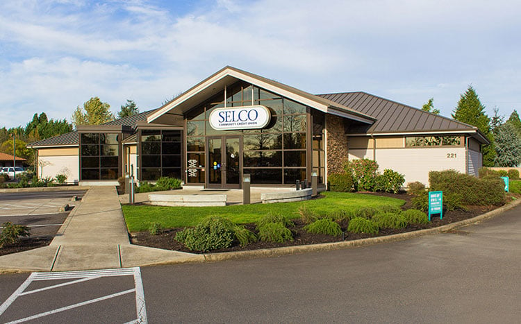 SELCO Community Credit Union Eugene Santa Clara Location